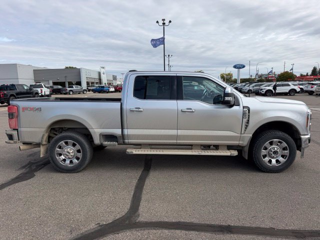 Used 2024 Ford F250 Lariat w/ Chrome Package AWD/4WD image 11