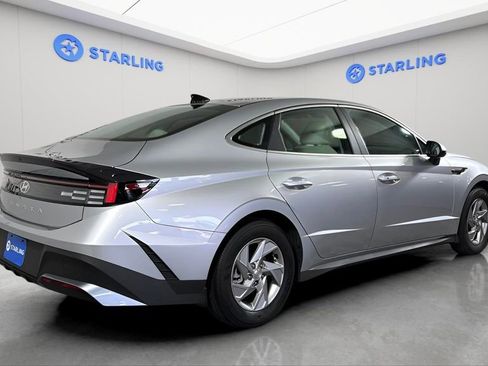 Used 2025 Hyundai Sonata SE image 10