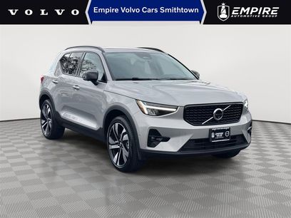 Certified 2025 Volvo XC40 B5 Plus