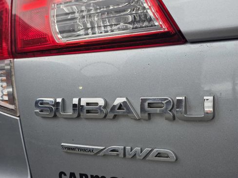 Used 2012 Subaru Outback 3.6R Limited image 13