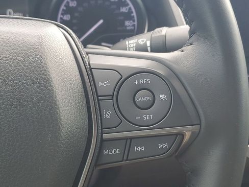 Used 2023 Toyota Camry SE image 35