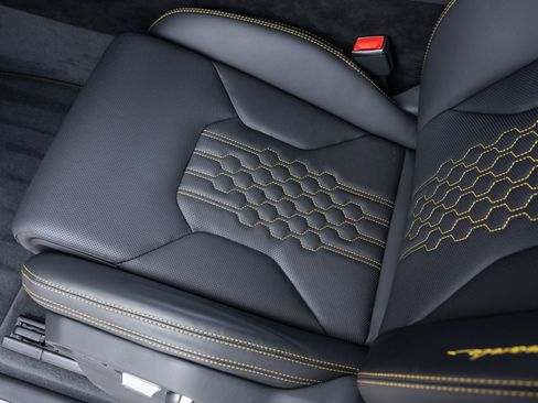 Used 2024 Lamborghini Urus Performante image 28