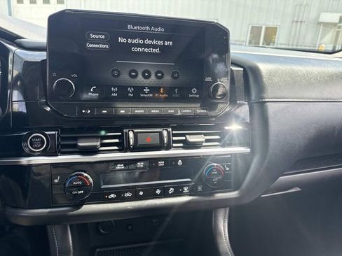 Used 2022 Nissan Pathfinder SL w/ SL Premium Package AWD/4WD image 26