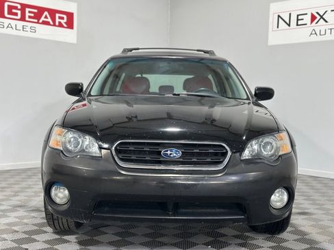 Used 2005 Subaru Outback 2.5i image 4