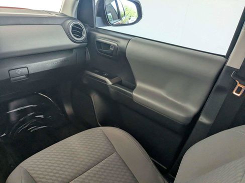 Certified 2023 Toyota Tacoma SR5 RWD image 40
