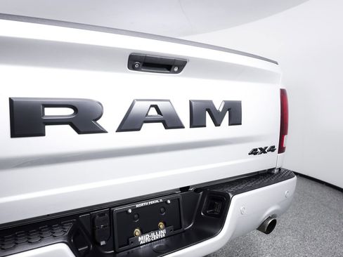 Used 2018 RAM 1500 Sport w/ Quick Order Package 26Q Night AWD/4WD image 8