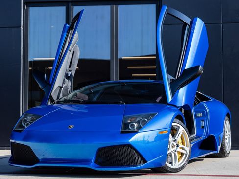 Used 2007 Lamborghini Murcielago LP 640 image 2