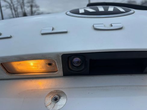 Used 2020 Kia Telluride S image 39