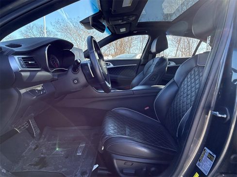 Used 2021 Genesis G70 3.3T w/ Sport Package image 14