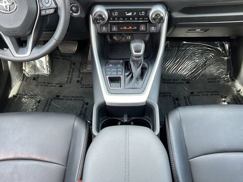 Used 2023 Toyota RAV4 XLE Premium AWD/4WD image 15