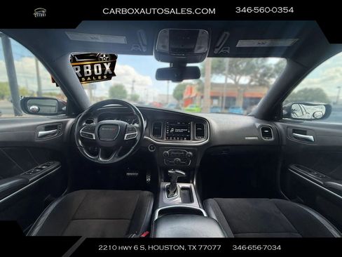 Used 2022 Dodge Charger R/T w/ Plus Group image 9