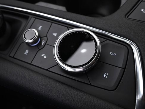 New 2025 Cadillac XT5 Sportv w/ Technology Package image 34