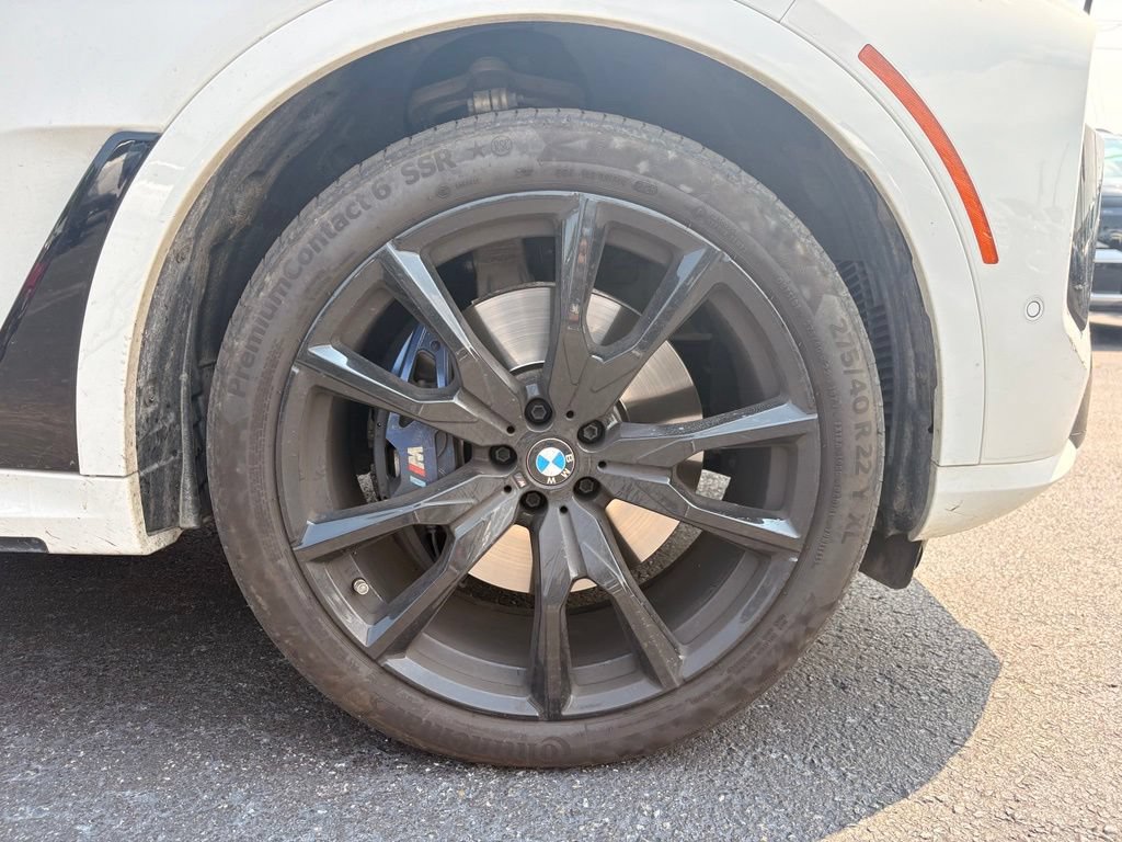 Used 2024 BMW X7 M60i AWD/4WD image 34