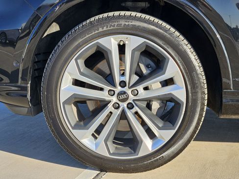 Used 2022 Audi Q7 3.0T Premium Plus image 12