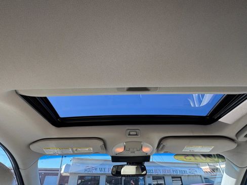 Used 2015 INFINITI QX60 AWD w/ Deluxe Touring Package image 35