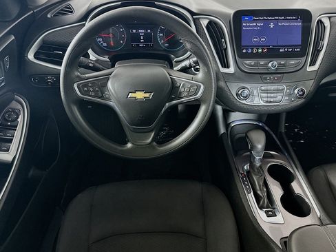 Used 2023 Chevrolet Malibu LT FWD image 5