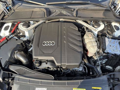 Used 2022 Audi A5 2.0T Premium Plus w/ Premium Plus AWD/4WD image 32