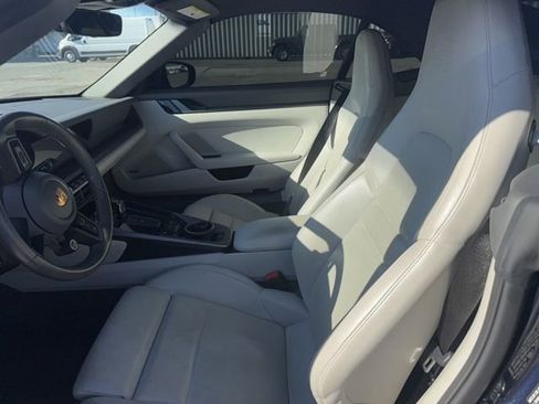 Used 2021 Porsche 911 Carrera 4S image 9