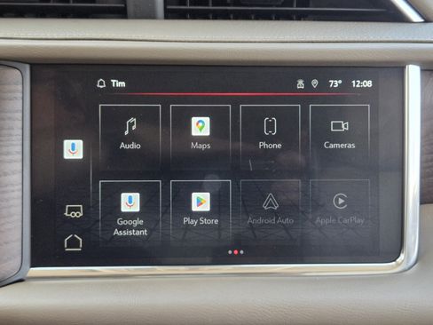 Used 2022 GMC Yukon Denali w/ Denali Premium Package AWD/4WD image 11