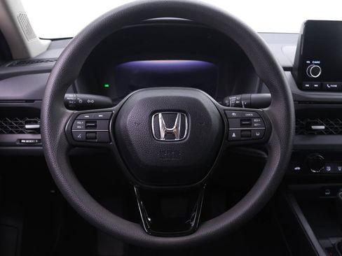 Certified 2025 Honda Accord SE image 13