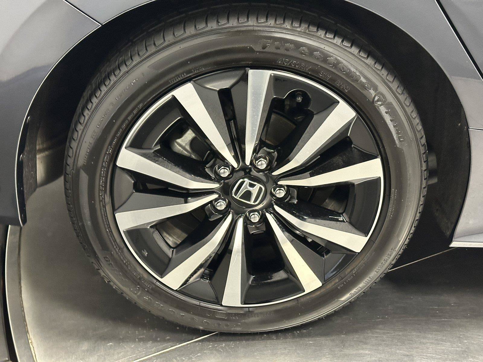 Used 2022 Honda Civic EX image 16
