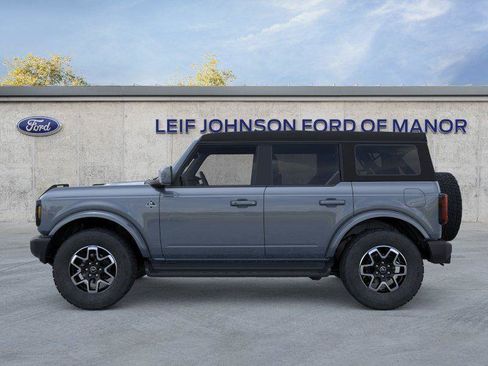 New 2025 Ford Bronco Outer Banks AWD/4WD image 3