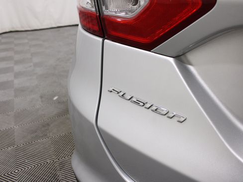 Used 2014 Ford Fusion S FWD image 22