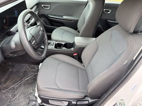 Used 2025 Kia K4 FWD image 9