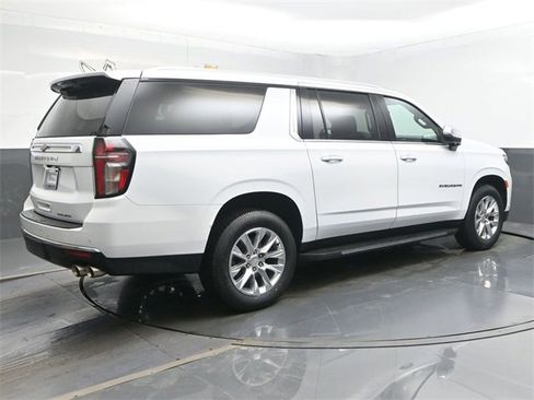 Used 2023 Chevrolet Suburban Premier image 50