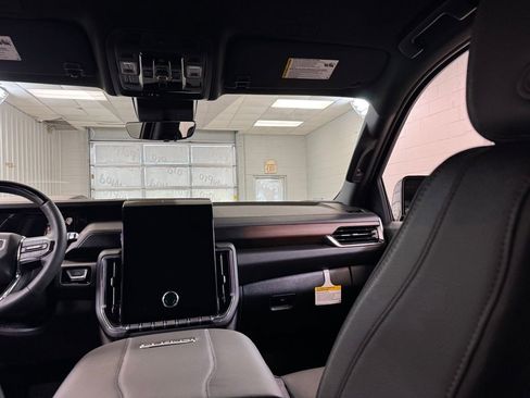 New 2026 GMC Yukon XL Denali w/ Advanced Technology Package AWD/4WD image 23