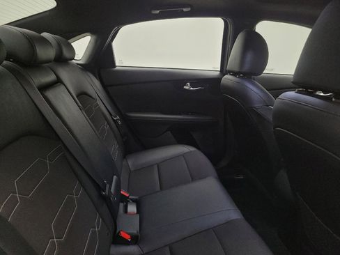 Used 2024 Kia Forte GT-Line w/ GT-Line Premium Package image 19