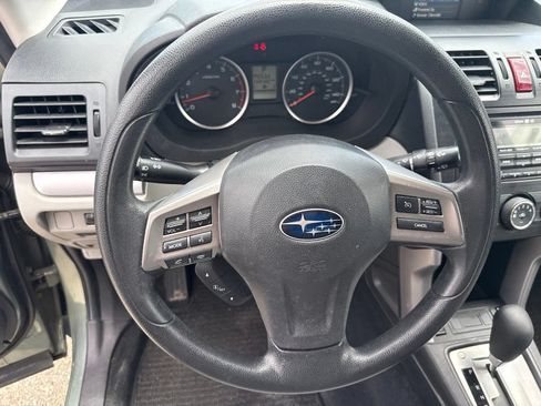 Used 2015 Subaru Forester 2.5i Premium w/ All-Weather Package AWD/4WD image 15