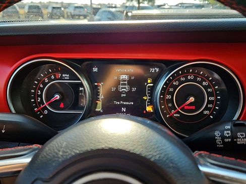 Used 2020 Jeep Wrangler Unlimited Rubicon w/ Steel Bumper Group image 20