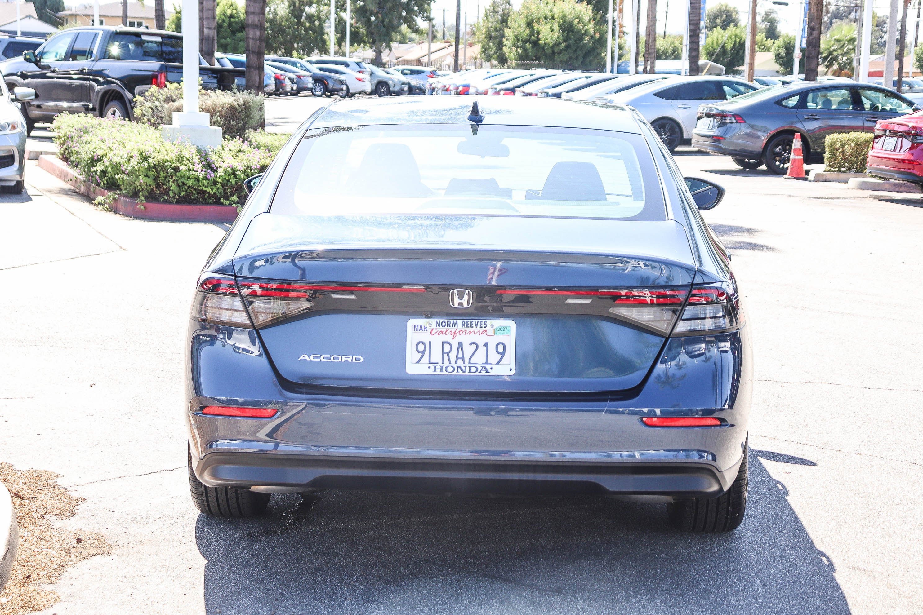 Used 2024 Honda Accord EX image 12