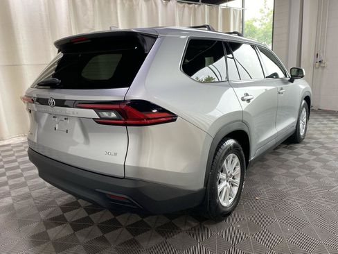 Certified 2025 Toyota Grand Highlander AWD Hybrid image 15