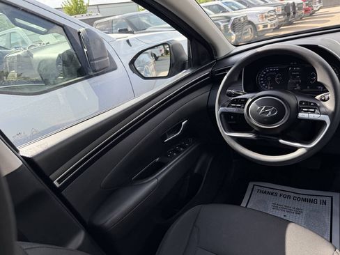 Used 2022 Hyundai Tucson SEL w/ Cargo Package AWD/4WD image 19