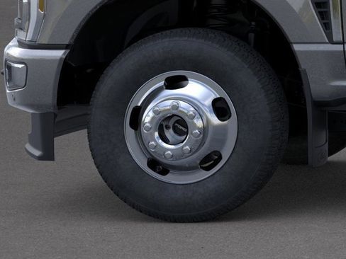 New 2026 Ford F350 Platinum w/ Platinum Plus Package image 19