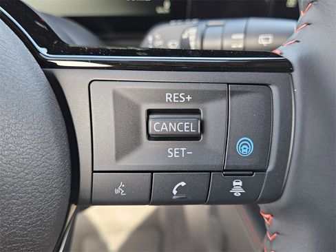 New 2026 Nissan Kicks SR image 27