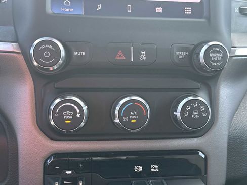 Used 2022 RAM 2500 Big Horn image 21