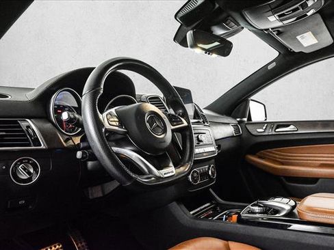 Used 2017 Mercedes-Benz GLE 43 AMG AMG GLE 43 image 10