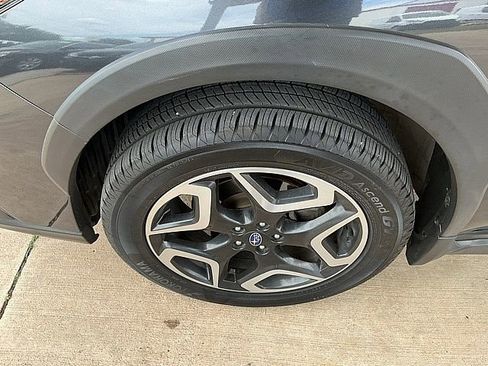 Used 2015 Toyota RAV4 LE FWD image 34