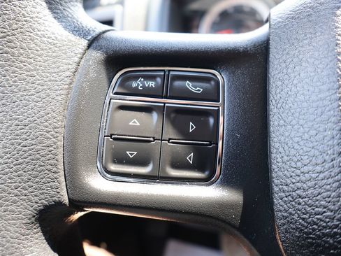 Used 2018 RAM 2500 Tradesman w/ Chrome Appearance Group AWD/4WD image 15
