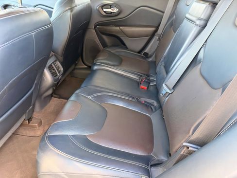 Used 2014 Jeep Cherokee Limited w/ Luxury Group image 15