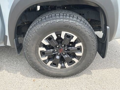 Used 2024 Nissan Frontier PRO-4X w/ Off-Road Protection Package AWD/4WD image 39
