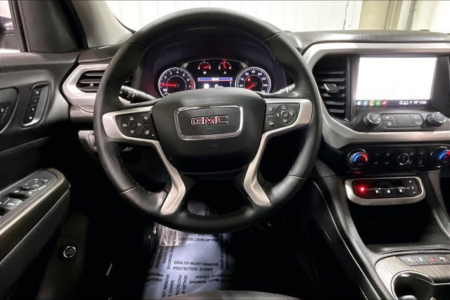 Used 2023 GMC Acadia SLT w/ Preferred Package AWD/4WD image 5