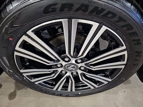 New 2026 Lexus LX 700h Luxury w/ Appearance Package image 36