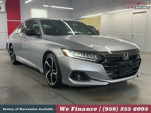 Used 2021 Honda Accord Sport image 4