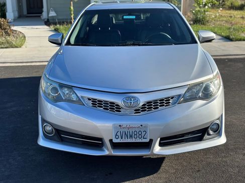 Used 2012 Toyota Camry SE image 8