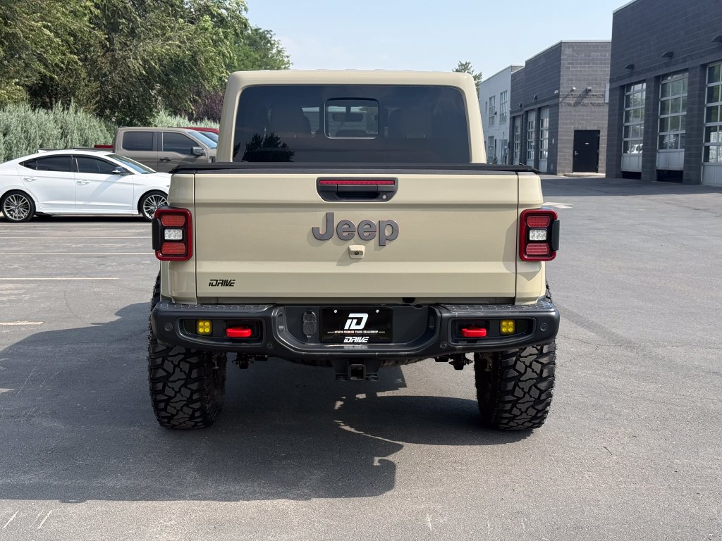 Used 2020 Jeep Gladiator Rubicon AWD/4WD image 11