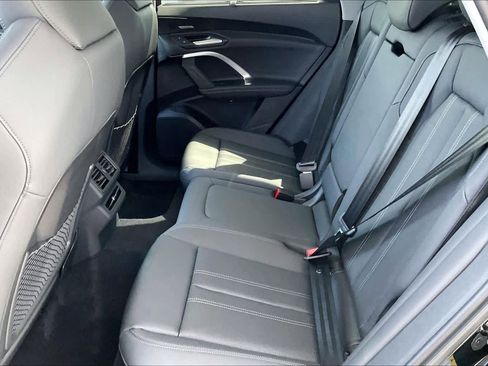 New 2026 Audi Q5 Premium Plus image 17